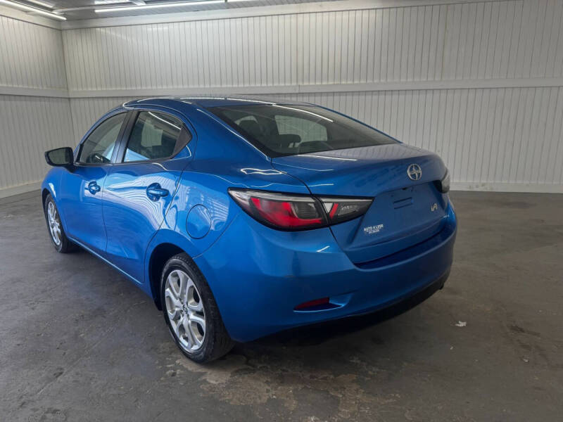2016 Scion iA