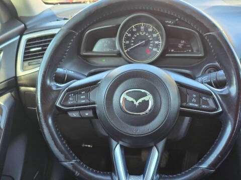 2017 Mazda MAZDA3 Touring