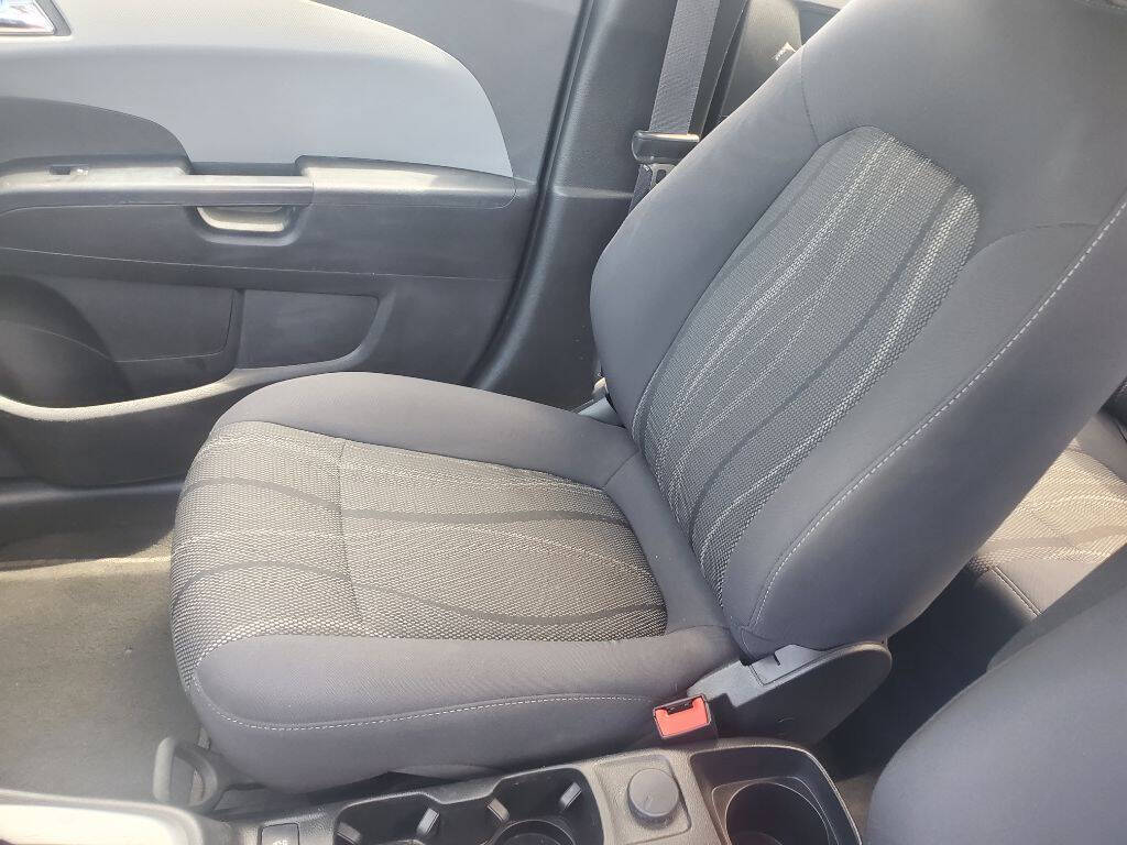 Used Car 2019 Chevrolet Sonic  Sedan 4 Dr. Lt Auto 4dr Sedan Front Wheel Drive For Sale Under $10,000 In San Antonio, Texas