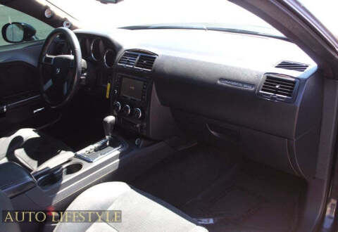 2008 Dodge Challenger SRT8