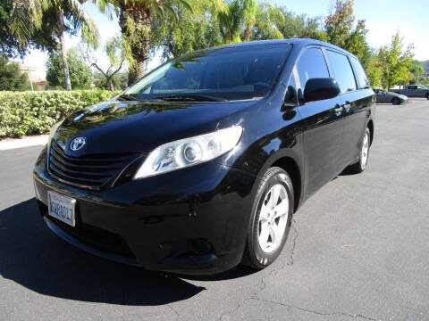 2012 Toyota Sienna Base 7-Passenger