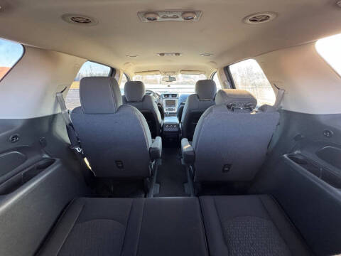 2015 GMC Acadia SLE-2