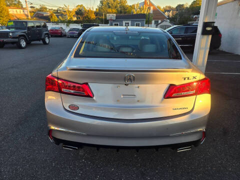 2018 Acura TLX SH-AWD V6 w/Advance
