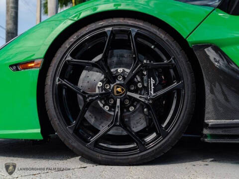 2024 Lamborghini Revuelto