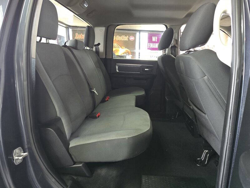 2021 RAM 1500 Classic SLT