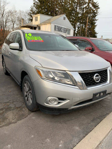 2014 Nissan Pathfinder for sale at Alpha Motors in Scranton PA