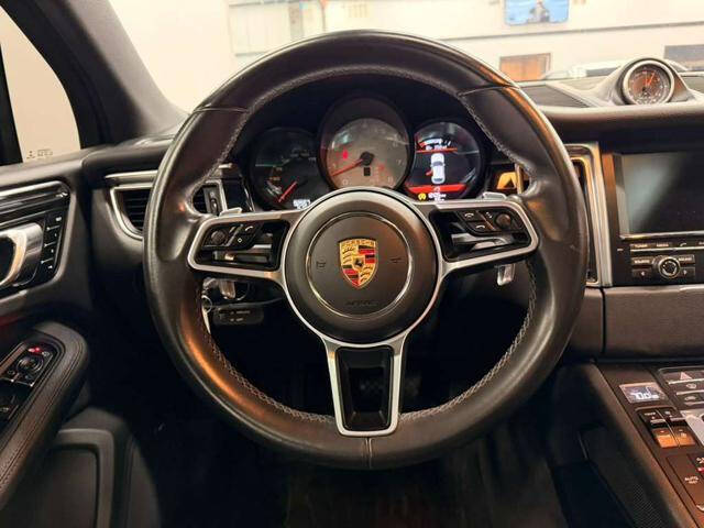 2015 Porsche Macan S