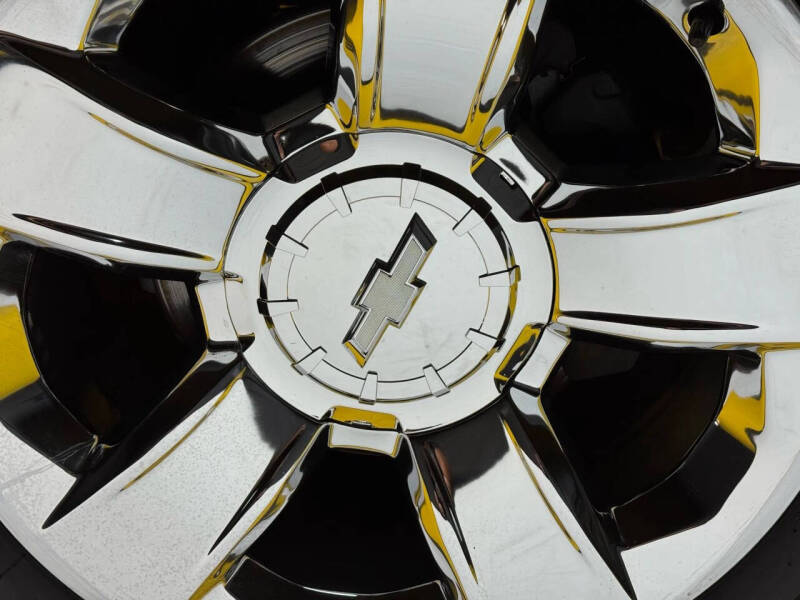 2015 Chevrolet Suburban LTZ