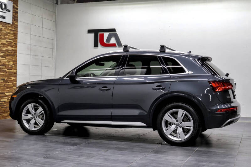 2019 Audi Q5 quattro Premium Plus 45 TFSI