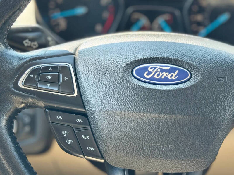 2019 Ford Escape SEL