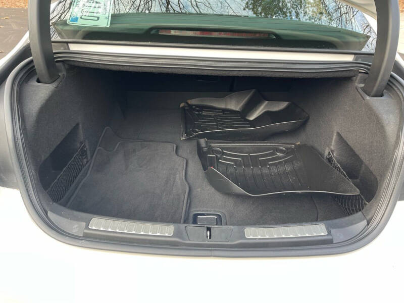 2017 Lincoln Continental Select