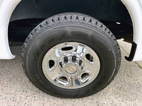 2013 Chevrolet Express 2500