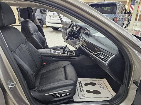 2017 BMW 7 Series 740i