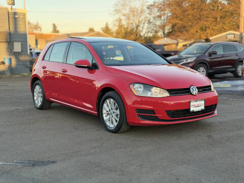 2016 Volkswagen Golf TSI S
