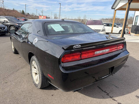 2012 Dodge Challenger SXT