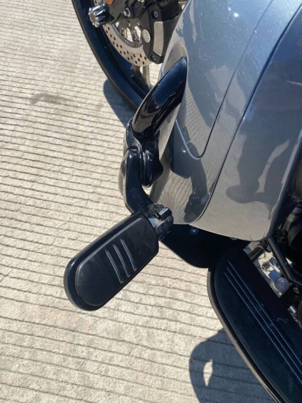 2021 Harley-Davidson Street Glide Special