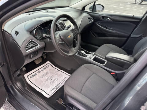 2017 Chevrolet Cruze LT Auto
