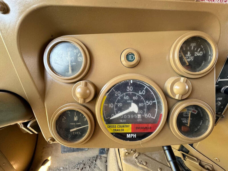 2002 AM General HMMWV