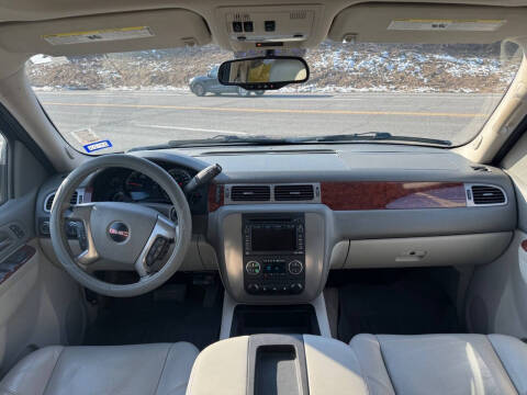 2010 GMC Yukon XL SLT