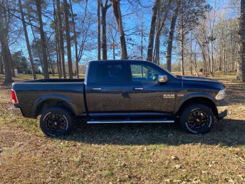 2017 RAM 1500 Laramie