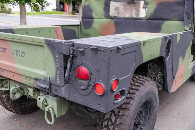 2018 AM General Hummer