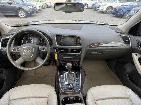 2010 Audi Q5 3.2 quattro Premium Plus