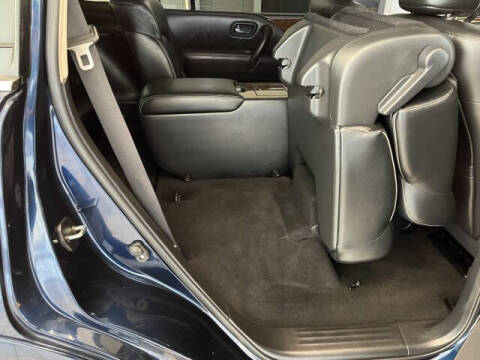 2017 Infiniti QX80 Signature Edition