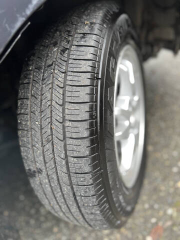 2010 Toyota Prius III