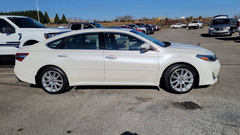 2013 Toyota Avalon for sale at 220 Auto Sales in Rocky Mount VA