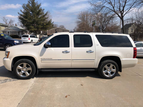 2013 Chevrolet Suburban for sale at 6th Street Auto Sales in Marshalltown IA