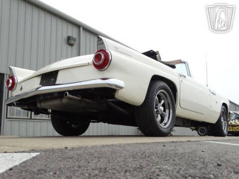 1956 Ford Thunderbird