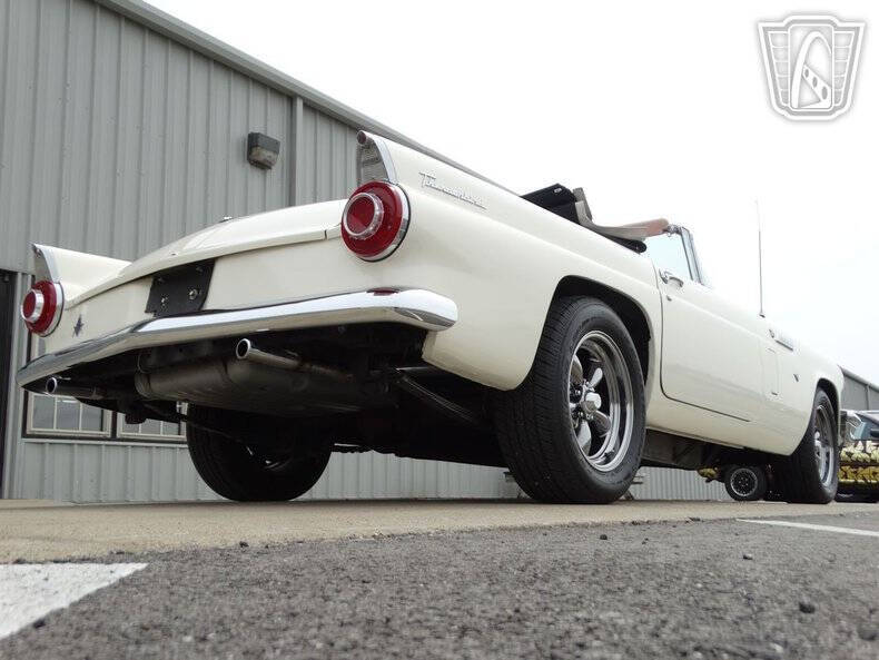 1956 Ford Thunderbird