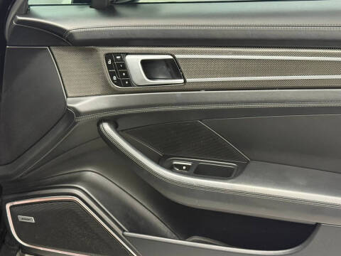 2019 Porsche Panamera Turbo