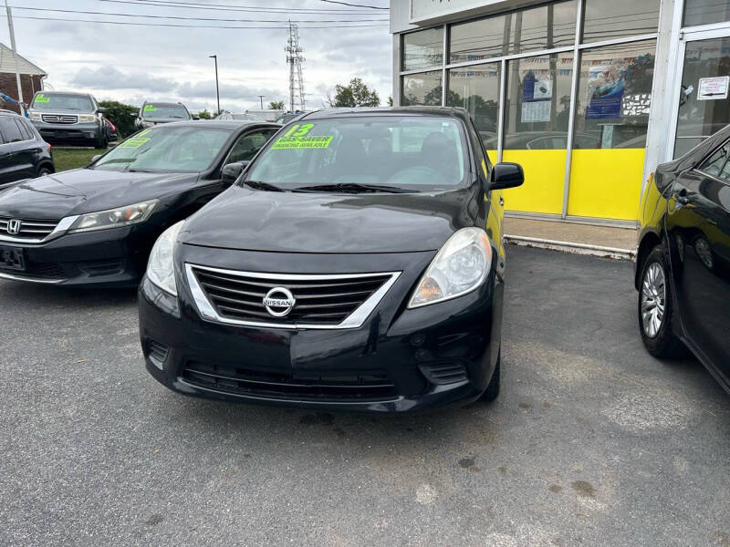 Used 2013 Nissan Versa Sedan S with VIN 3N1CN7AP2DL831059 for sale in New Castle, DE