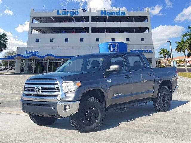 2017 Toyota Tundra SR5