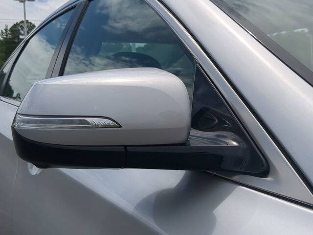 2018 Genesis G80