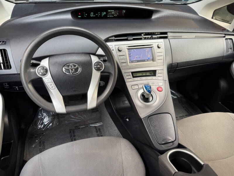 2015 Toyota Prius Three