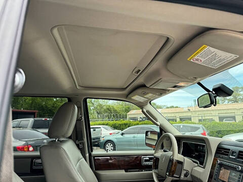 2012 Lincoln Navigator
