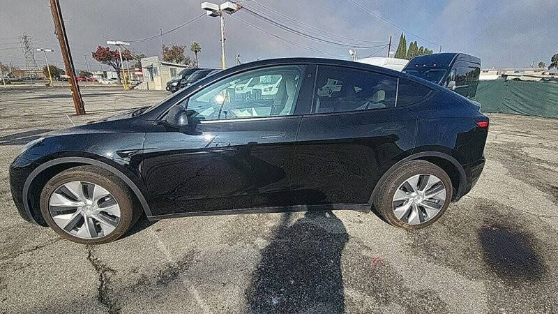 2020 Tesla Model Y Long Range