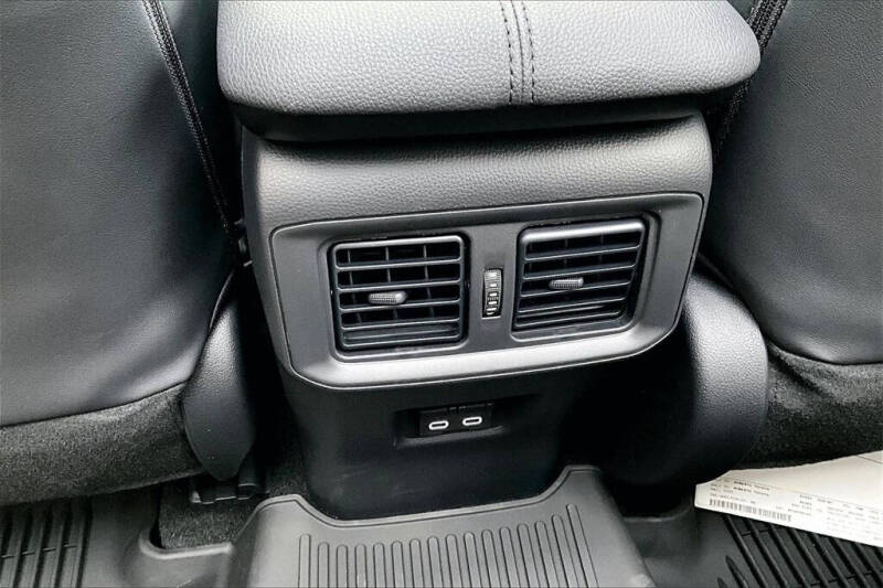 2025 Toyota RAV4 Hybrid XSE