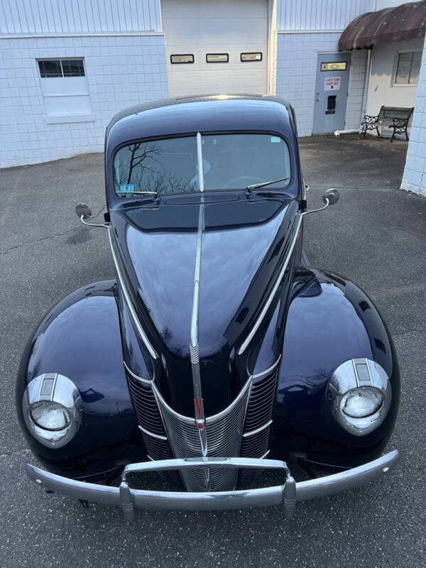 1940 Ford Deluxe