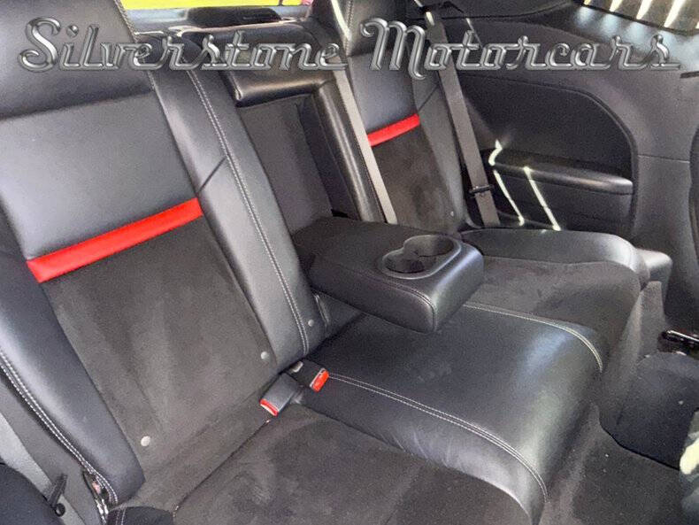 2010 Dodge Challenger SRT8