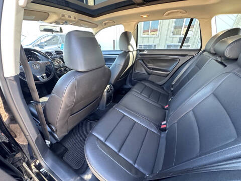 2011 Volkswagen Jetta SportWagen TDI