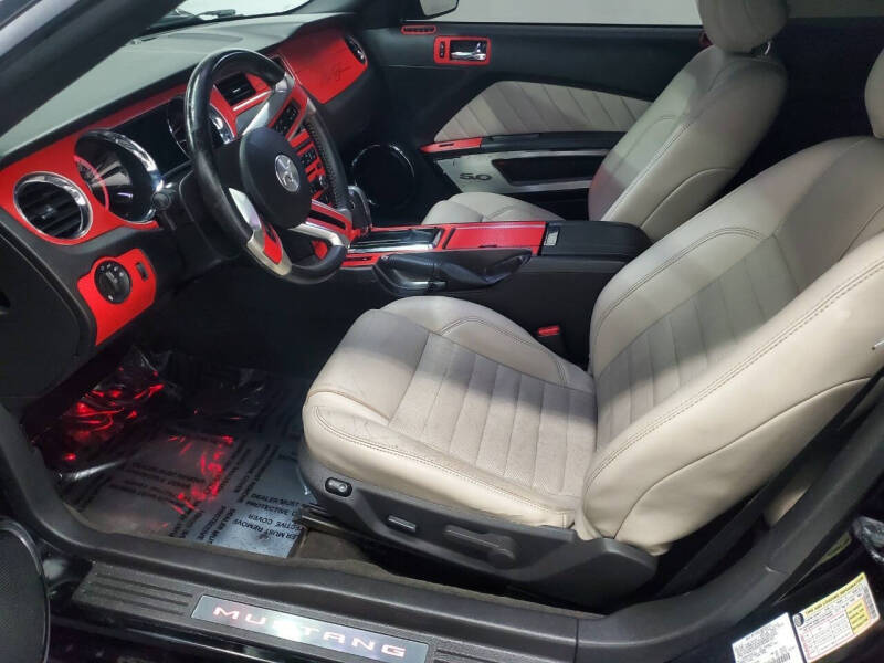 2013 Ford Mustang GT Premium