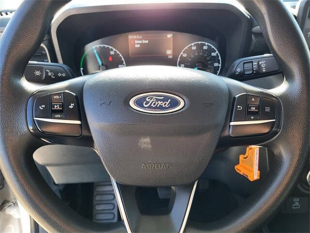 2022 Ford Maverick XL