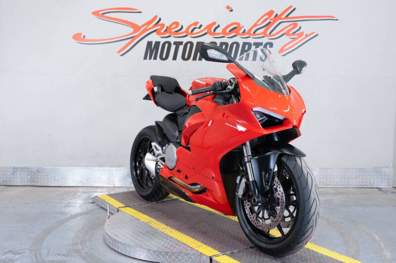 2020 Ducati Panigale V2