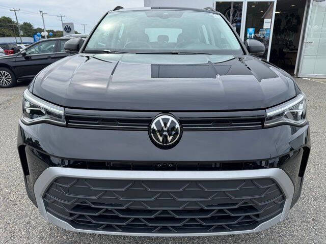 2025 Volkswagen Taos S 4Motion