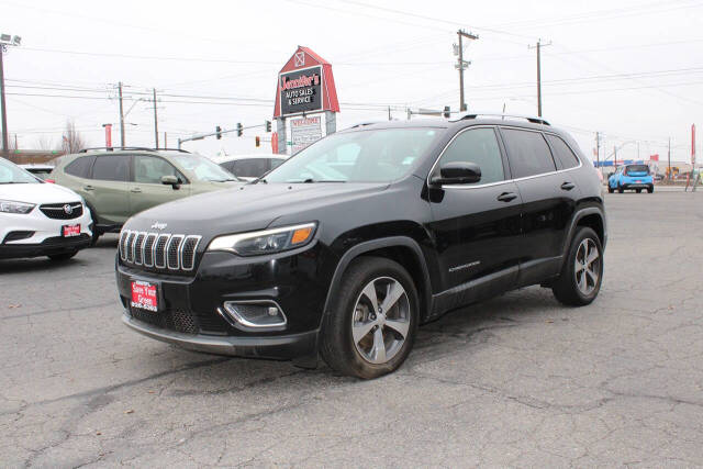 2020 Jeep Cherokee for sale at Jennifer's Auto Sales & Service in Spokane Valley, WA