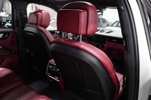 2019 Porsche Cayenne E-Hybrid