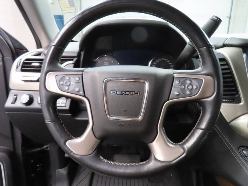 2020 GMC Yukon XL Denali